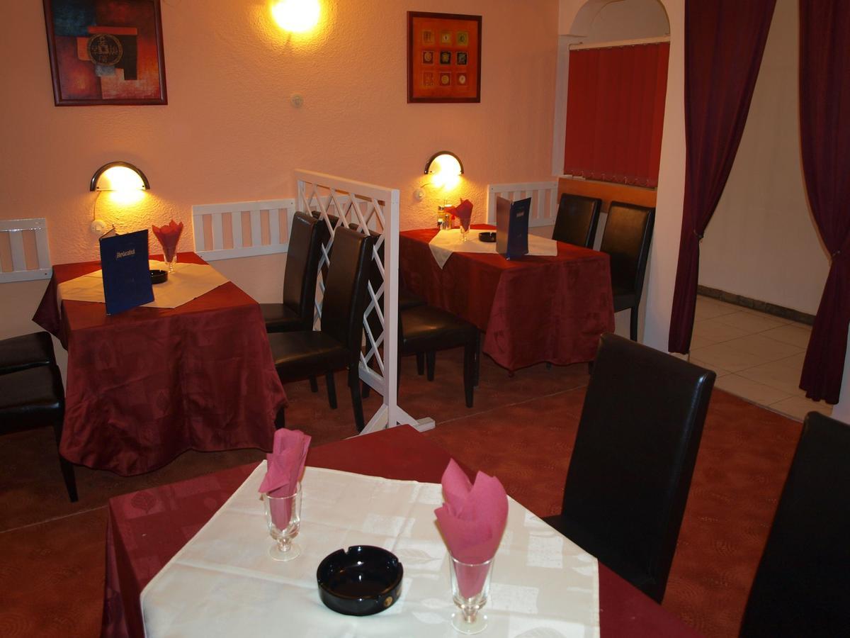 Ardealul Hotell Sibiu Eksteriør bilde